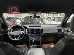 ڤۆڵکسواگن ئەتڵەس کرۆس سپۆرت
